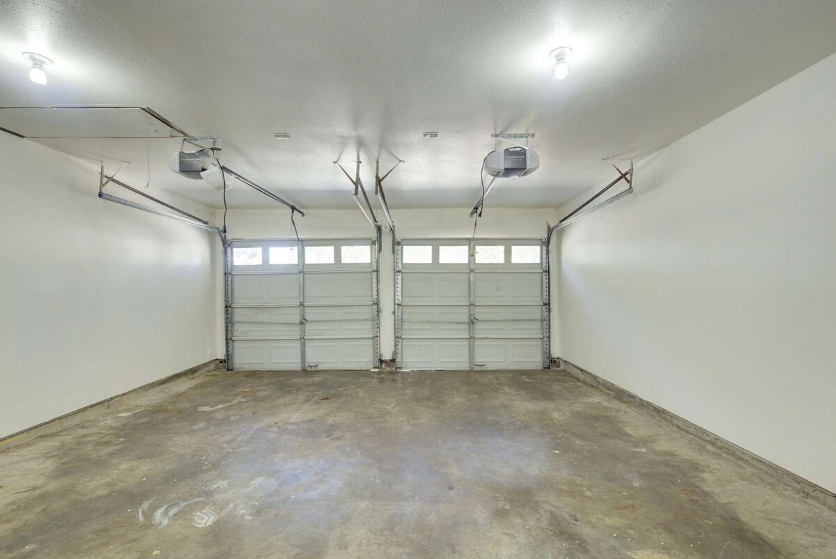 Photo 40 of Good Vibes 4 Bedroom with a Pool. Central Location