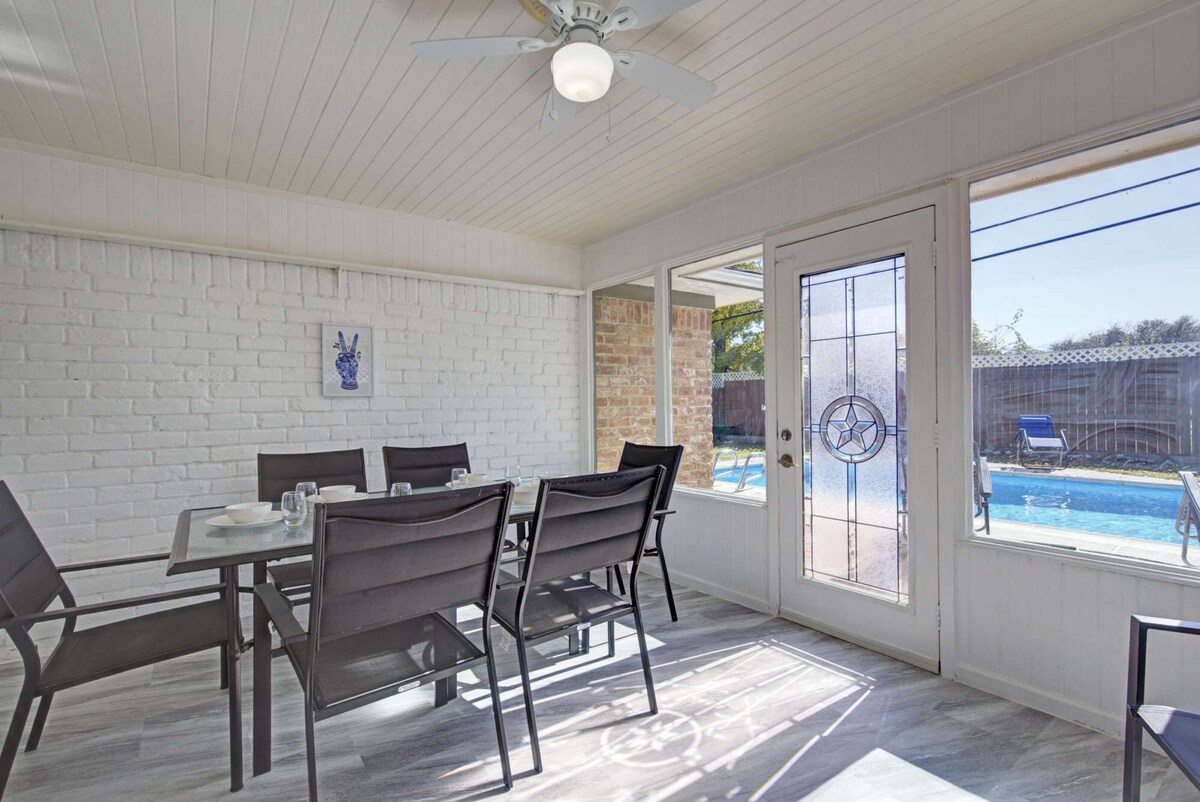 Photo 13 of Good Vibes 4 Bedroom with a Pool. Central Location