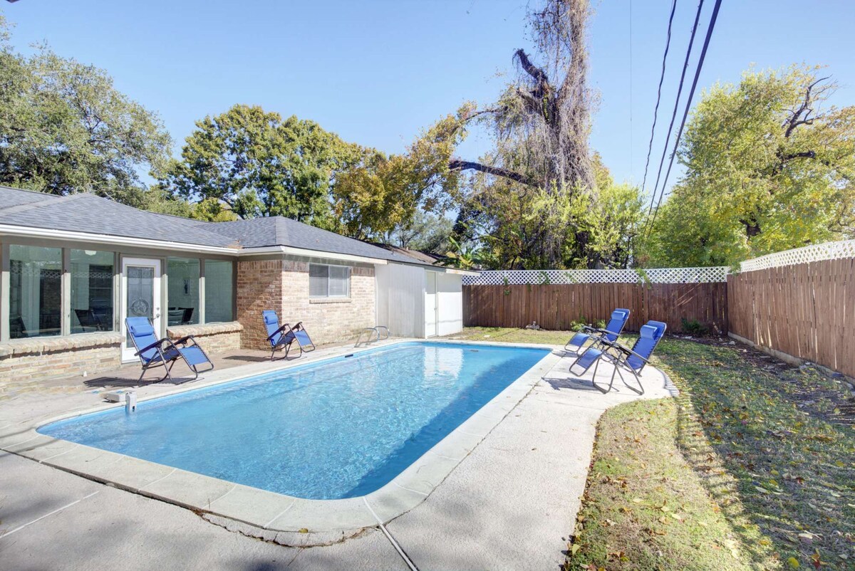 Photo 21 of Good Vibes 4 Bedroom with a Pool. Central Location