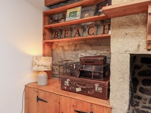 Interior - Hares Form (Seahouses)