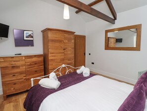2 bedrooms, individually decorated, individually furnished, free WiFi - Coral Cottage (Bamburgh)