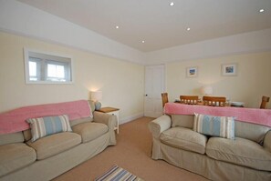 Interior - Coastal Haven (Seahouses)