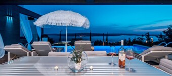 Villa Panorama - Four Bedroom Villa with Swimming Pool
