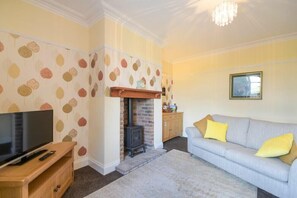 Interior - Dairyman's Cottage (Morpeth)