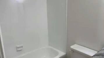Bathtub