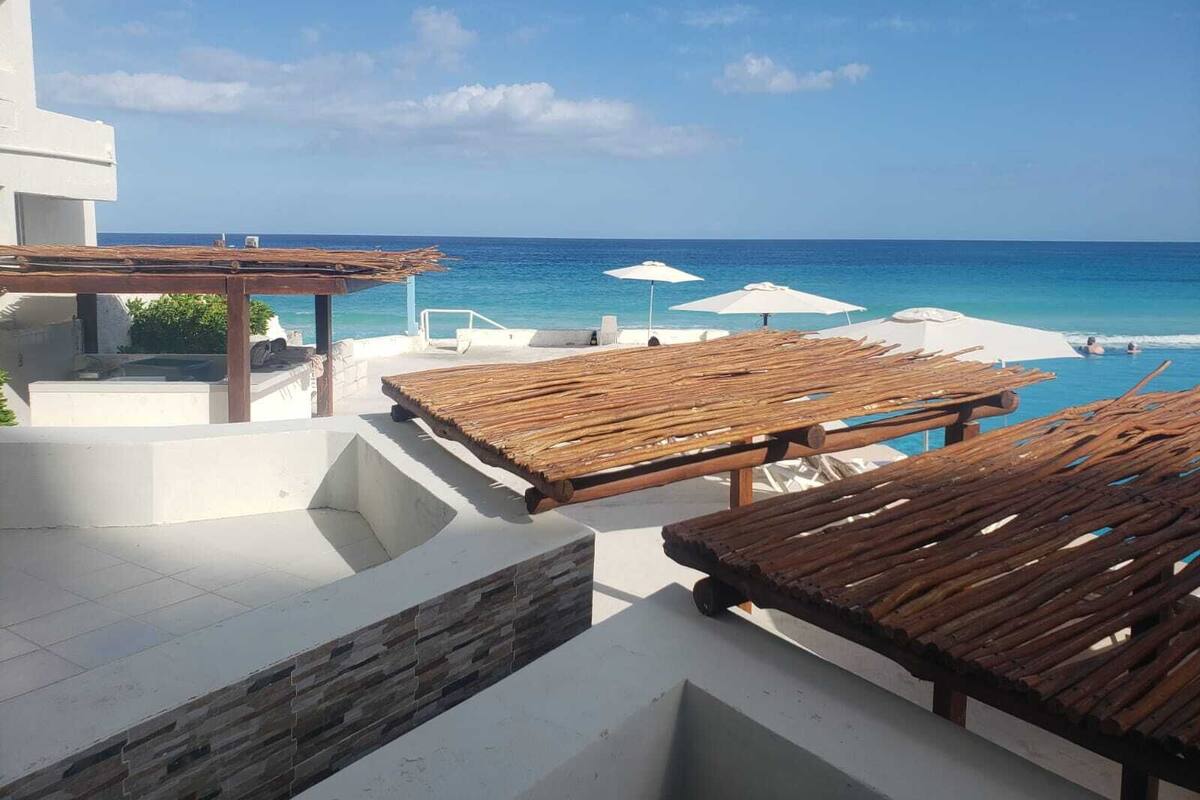 Suite estudio panorámica | 2 habitaciones, ropa de cama de alta calidad y edredón