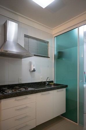 Basic Apartment | Private kitchen