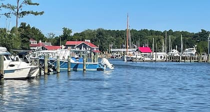 Harbor View Suite
Talbot County License Number STRN-25-58