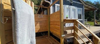 Off Grid Mountain Cabin Getaway Near Hanging Rock!