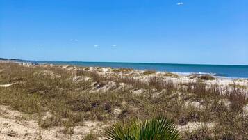 Beach nearby, sun loungers
