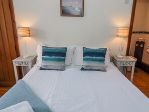 2 bedrooms, individually decorated, individually furnished, free WiFi - No9 Budle Sands (Bamburgh)