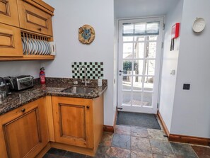 Interior - No9 Budle Sands (Bamburgh)