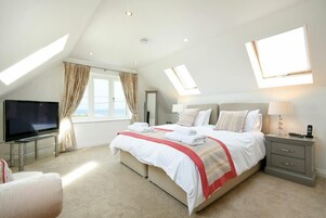 4 多间卧室、特色装修、特色家居、免费 WiFi