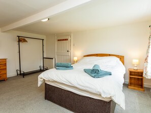 Cottage | 2 bedrooms, individually decorated, individually furnished, free WiFi - Bilton Farm Cottage No1 (Alnwick)