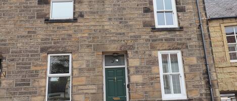 Cottage | Exterior detail