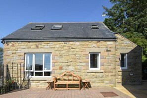 Property grounds - Mossyford Cottage (Alnwick)