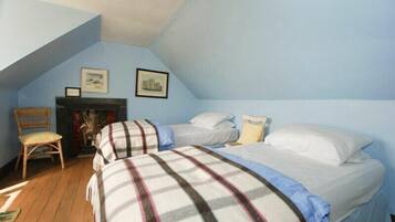 3 bedrooms, individually decorated, individually furnished