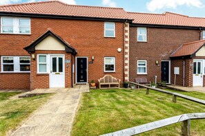 Cottage | Front of property - The Apartment (Bamburgh)