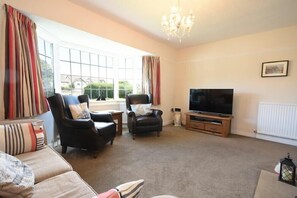 Interior - Inveray (Seahouses)