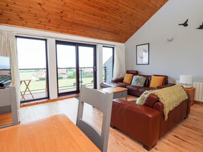 Interior - Links View (Alnwick)