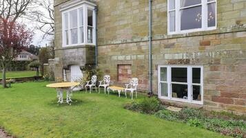 Cottage | Tempat makan outdoor