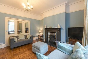 Interior - Nettie's View (Morpeth)