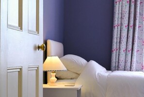 3 bedrooms, individually decorated, individually furnished, free WiFi - Nettie's View (Morpeth)