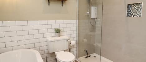 Cottage | Bathroom