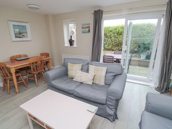 DVD player - Curlew Cottage (Seahouses)