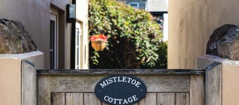 Mistletoe Cottage