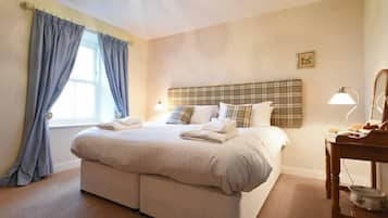 2 bedrooms, individually decorated, individually furnished, free WiFi