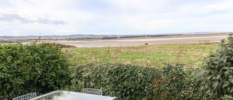 Cottage | Enceinte de lâhĂ©bergement