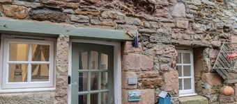 The Little Boathouse