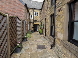 Cottage | Interior