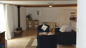 TV, DVD player, books