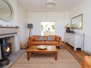 Cottage | Living area