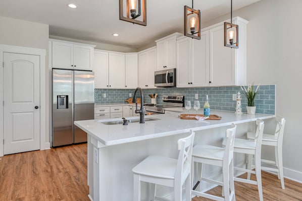 House (Array of Sunshine Beach House) | Exterior