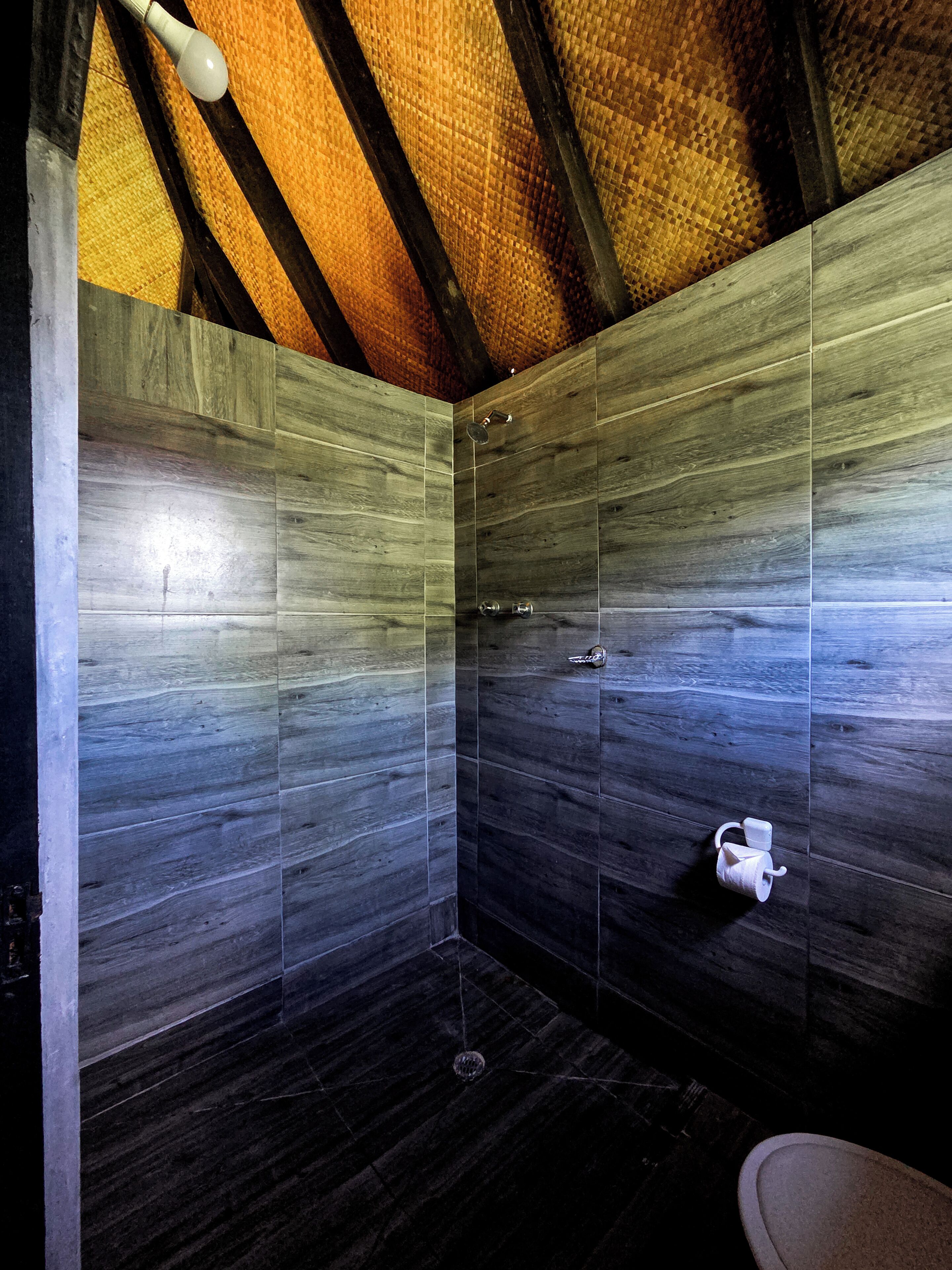 Standaard eenpersoonskamer, 1 slaapkamer, uitzicht op zee, uitzicht op zee | Badkamer | Een bidet, handdoeken