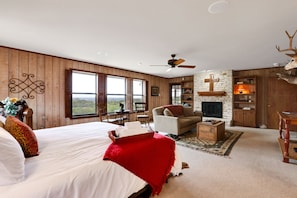 4 soverom, strykejern/-brett, wi-fi og sengetøy