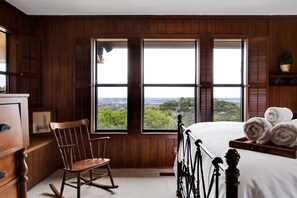4 chambres, fer et planche à repasser, Wi-Fi, draps fournis