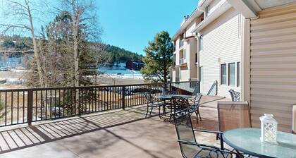 Walk to Lifts | Covered Parking | Easy Access | Mountain Spirits 114