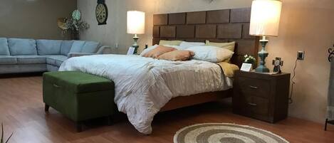 Junior Room, 1 Bedroom, Garden View | In-room safe, blackout drapes, iron/ironing board, free WiFi