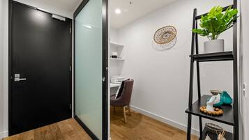 Apartment | 2 bedrooms, free WiFi, bed sheets