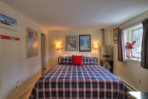 3 dormitorios, tabla de planchar con plancha, cuna de viaje y wifi