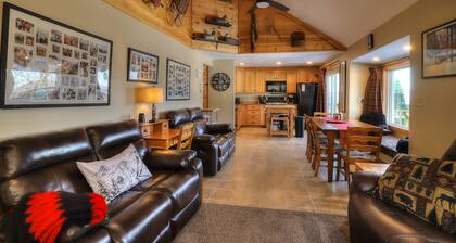 Saddleback - White Birch 74 - GREAT ski-in/out