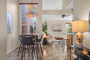Dining - The Hilltop Casa - modern, desert retreat (Tucson)