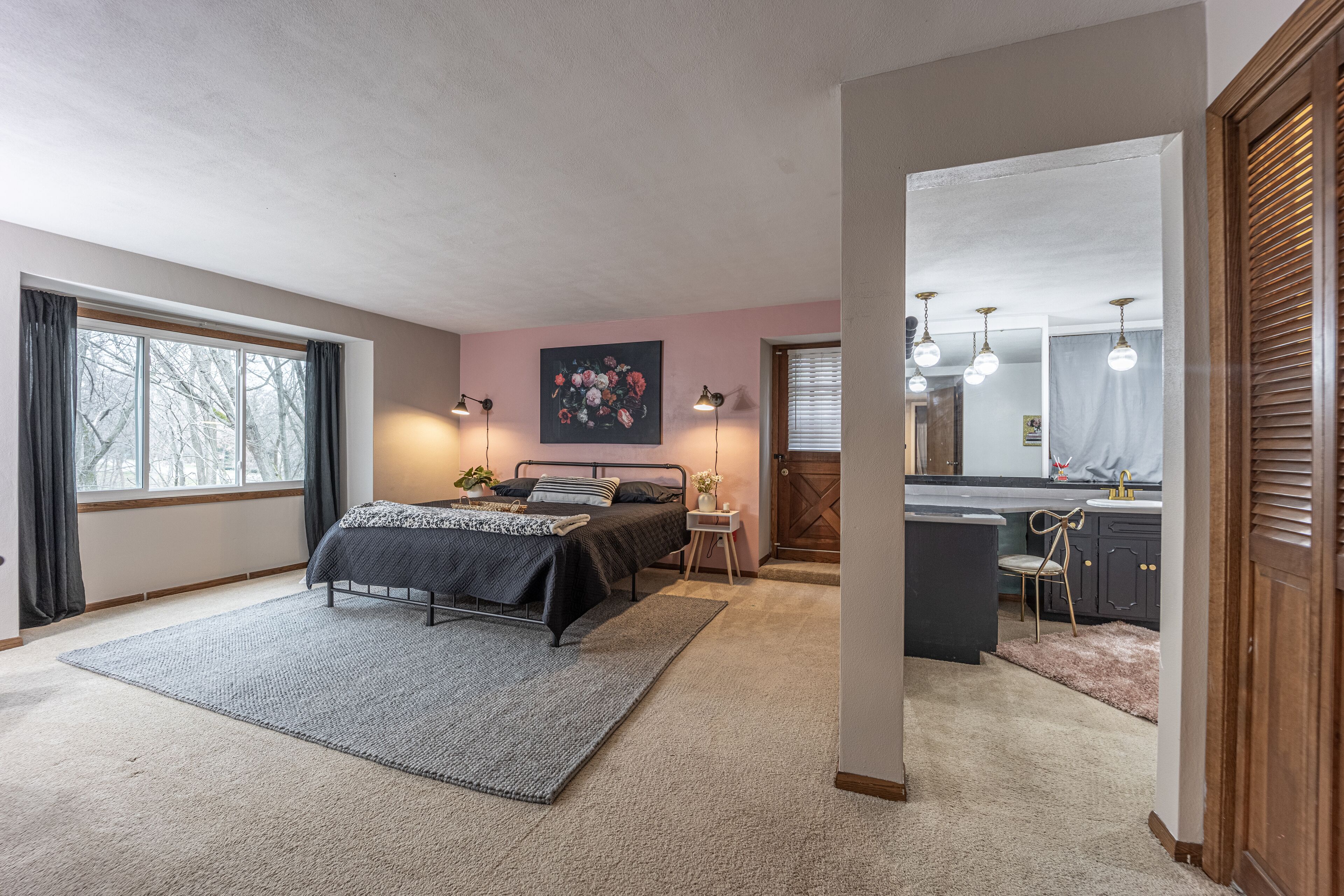 6 Schlafzimmer, Schreibtisch, Reisekinderbett, kostenloses WLAN