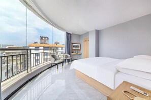 Room - Jinfuli Hotel (Cenxi)
