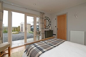 4 bedrooms, individually decorated, individually furnished, free WiFi - The Hemmel (Chathill)