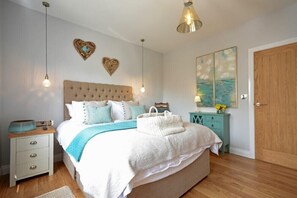 5 bedrooms, individually decorated, individually furnished, free WiFi - Waters Edge Beadnell (Chathill)